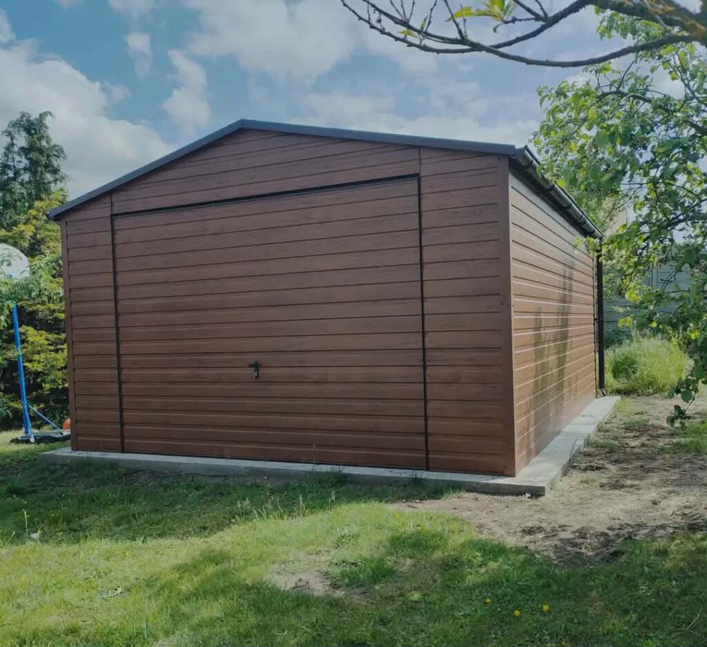 Garaż blaszany 4×5 — orzech + antracyt