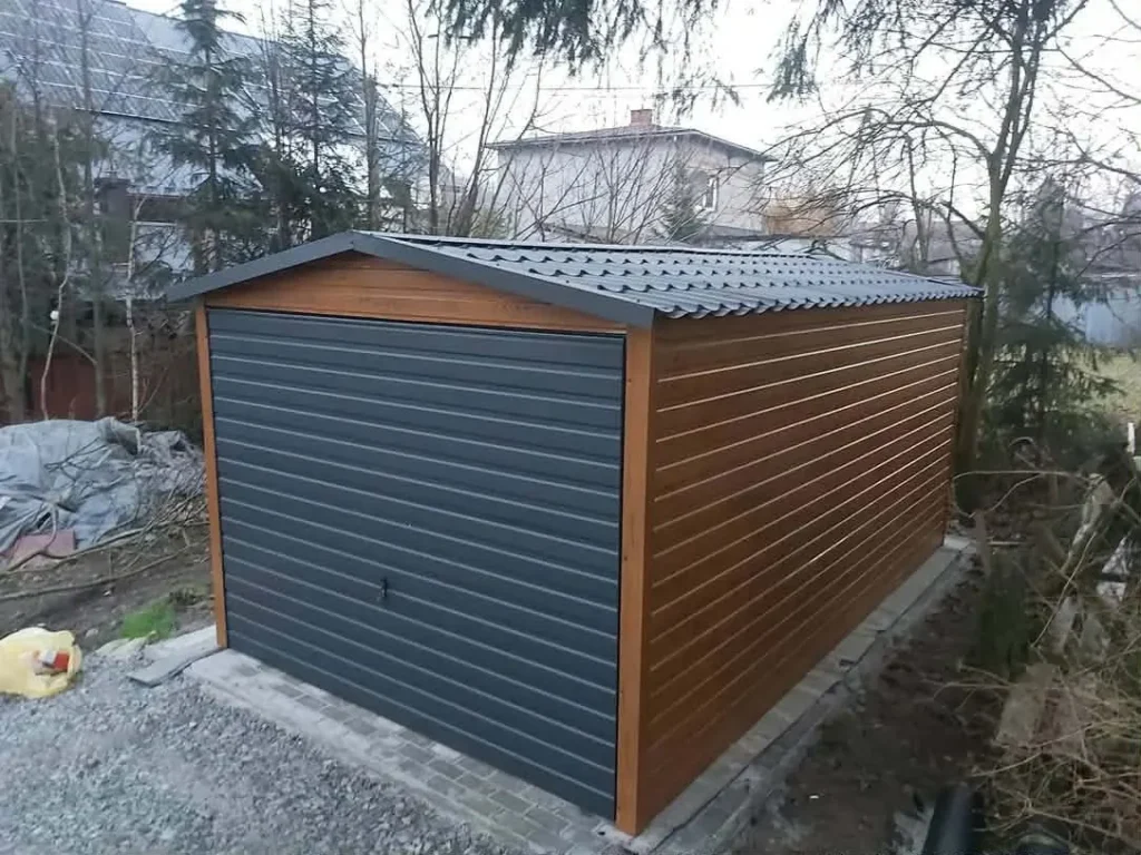 Garaż blaszany 3×5 — jednostanowiskowy